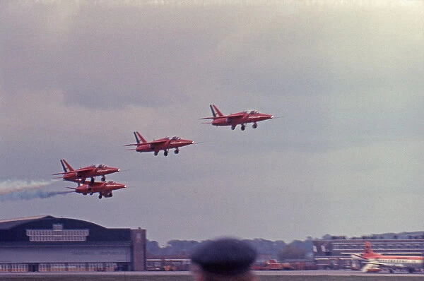 Folland Gnats RAF Red Arrows take off
