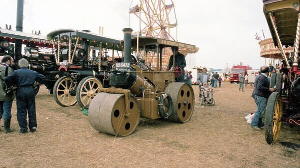 Wallis and Steevens Road Roller 7832