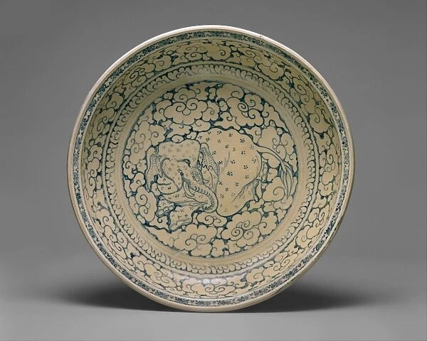 Dish Recumbent Elephant Surrounded Clouds 15th-16th century