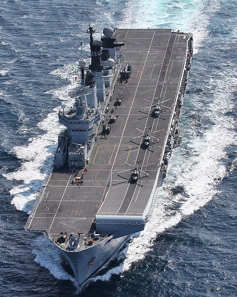 HMS Illustrious at Speed