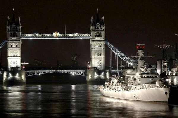 HMS Somerset strengthens her links with London