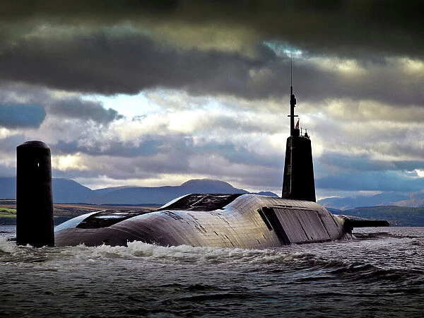 Image of HMS Vengeance returning to HMNB Clyde, after completing Operational Sea Training