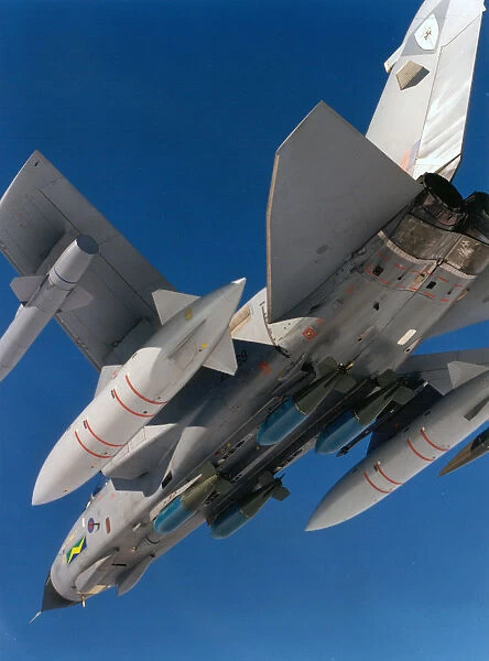 Raf Strike  /  Attack Aircraft Tornado Gr4