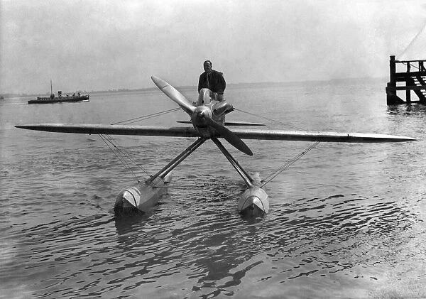 A Supermarine S. 6A on of the aircraft taking part in the Isle of Man Schneider Trophy