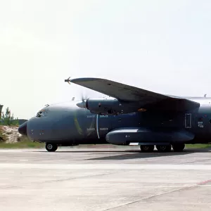 Armee de l'Air - Transall C-160R 61-MP / R44 (msn 44), of ET 061. (Transall - TRANSport ALLianz / Armee de l'Air - French Air Force). Date: circa 1995