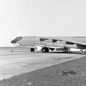 Boeing B-52H Stratofortress 610016