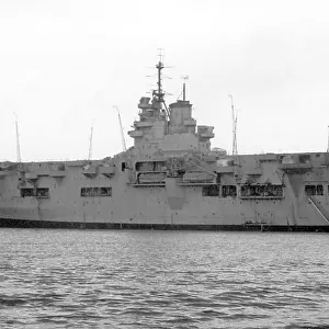 HMS Unicorn 172