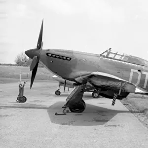 Royal Air Force - Hawker Hurricane IIc PZ865