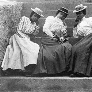 FOUR WOMEN, 19th CENTURY. A late 19th century photograph of four African-American women