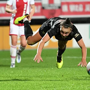 Arsenal Women vs. Ajax Women: Battle in Johan Cruyff Arena - UEFA Women's Champions League 2022-23
