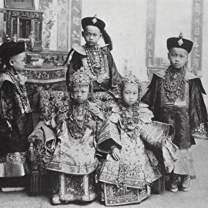 Chinese children in festal costume (b / w photo)