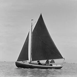 Redwing Class, 1921. Creator: Kirk & Sons of Cowes