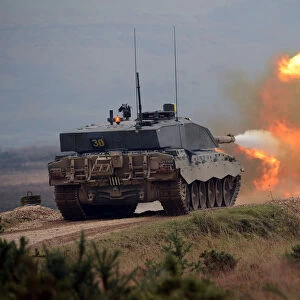 Reservists Training to be Challenger Tank Crew