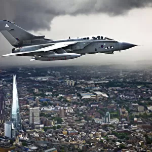 Tornado GR4 Over London